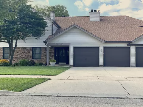 724 Hapsfield Ln #D, Buffalo Grove, IL 60089
