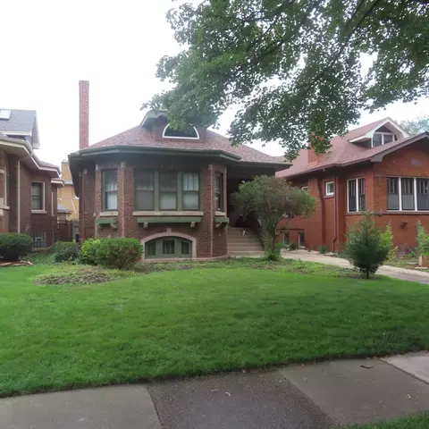 464 Lenox St, Oak Park, IL 60302