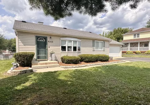 9220 Ethyl Ln, Tinley Park, IL 60487