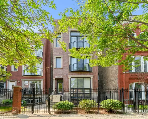 2647 W Haddon Ave #3, Chicago, IL 60622