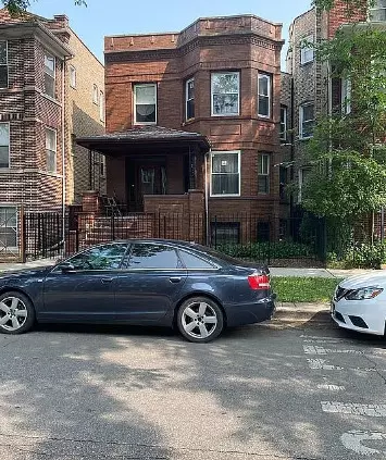 3336 W Wilson Ave, Chicago, IL 60625