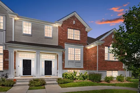 4473 Monroe Ct #1703, Naperville, IL 60564