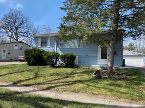3116 Wakefield Dr, Carpentersville, IL 60110