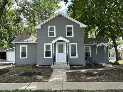 204 E Somonauk St, Yorkville, IL 60560