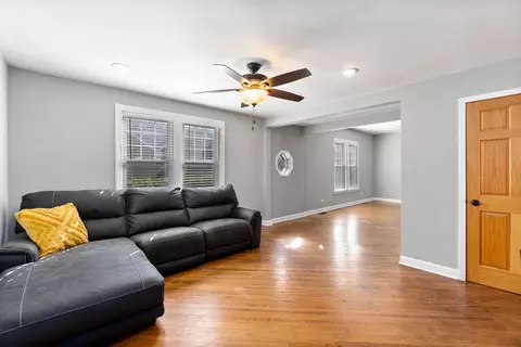 338 W Center St, Sandwich, IL 60548 photo 10
