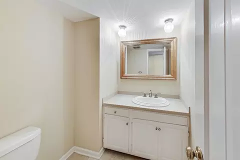 1 Knoll Ridge Rd, Rolling Meadows, IL 60008 photo 23