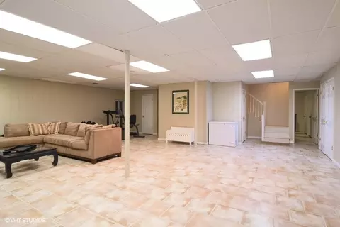 1 Knoll Ridge Rd, Rolling Meadows, IL 60008 photo 43