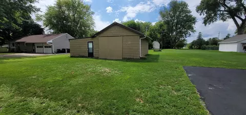 1715 North St, Sterling, IL 61081