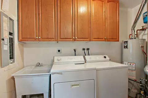 403 Nippersink Dr, Mchenry, IL 60050 photo 11