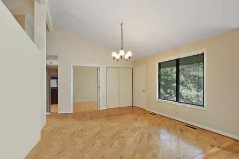 403 Nippersink Dr, Mchenry, IL 60050 photo 3