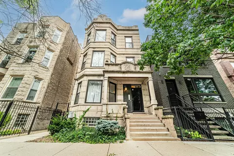 867 N Mozart St #1R, Chicago, IL 60622