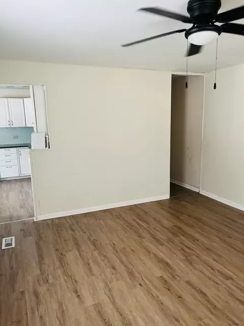 2302 George St, Rolling Meadows, IL 60008 photo 6