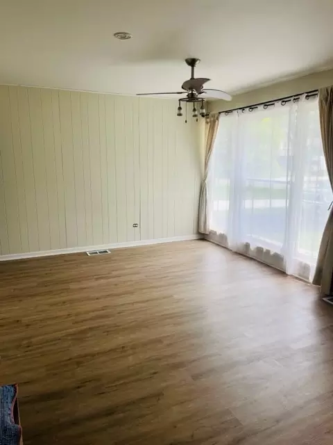 2302 George St, Rolling Meadows, IL 60008 photo 4