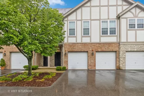 240 Rosehall Dr #200, Lake Zurich, IL 60047