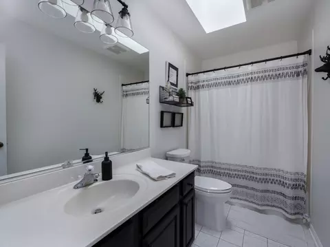 1114 Thatcher Trl, West Dundee, IL 60118 photo 18