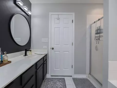 1114 Thatcher Trl, West Dundee, IL 60118 photo 16