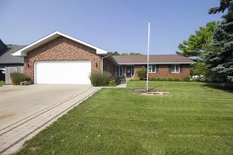 497 Willow Rd, Manteno, IL 60950