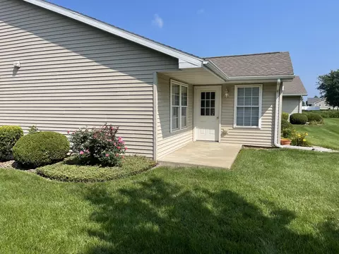 3237 Becker Dr, Peru, IL 61354 photo 17