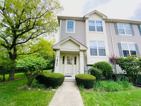 11 S443 Rachael Ct, Willowbrook, IL 60527