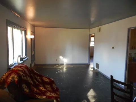 412 Barker Ave, Dixon, IL 61021 photo 5