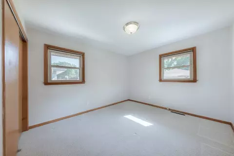 30 Timrick Dr, Munster, IN 46321 photo 15