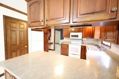 900 Randall Dr, Normal, IL 61761 photo 9