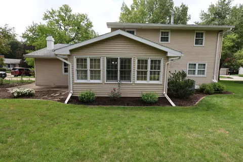 900 Randall Dr, Normal, IL 61761 photo 5