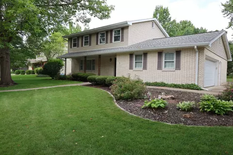 900 Randall Dr, Normal, IL 61761
