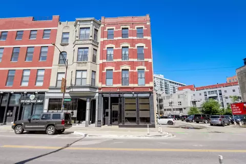 701 N Milwaukee Ave #2F, Chicago, IL 60642