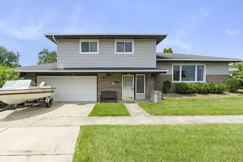 4215 W 126th St, Alsip, IL 60803