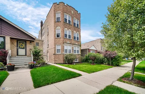6724 S Karlov Ave, Chicago, IL 60629
