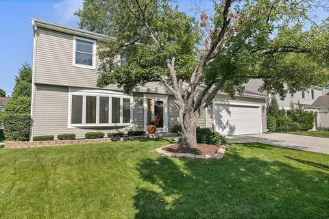 720 Brian Ave, Schaumburg, IL 60194