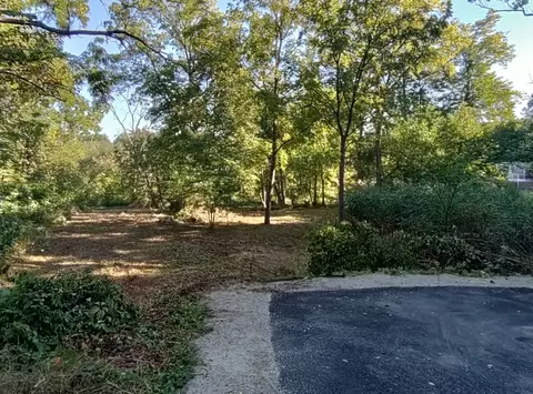 11 Rohrssen Lot 1 Rd, Elgin, IL 60120