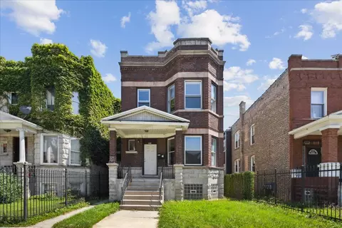 905 N Leclaire Ave, Chicago, IL 60651