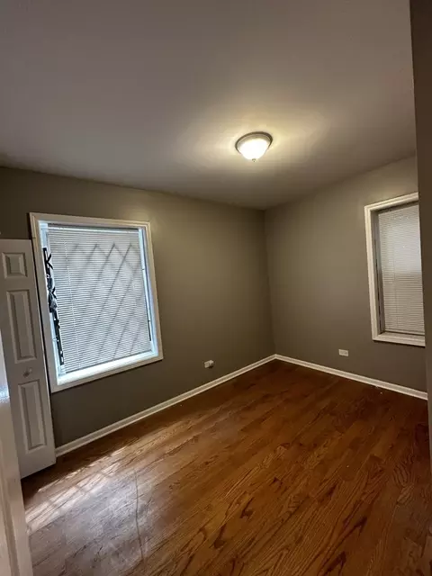 1305 E 73rd St, Chicago, IL 60619 photo 12