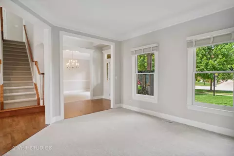 2217 Red Maple Ln, Aurora, IL 60502 photo 5