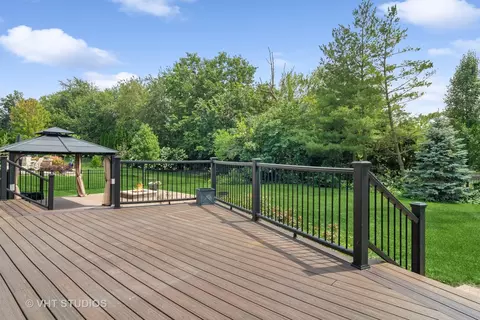 2217 Red Maple Ln, Aurora, IL 60502 photo 32