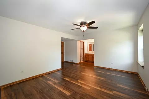 2255 Appleby Dr, Wheaton, IL 60189 photo 19