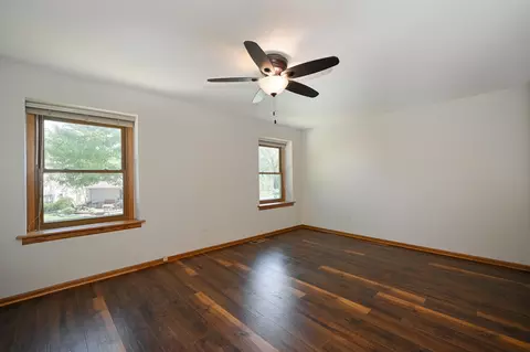 2255 Appleby Dr, Wheaton, IL 60189 photo 18
