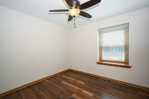 2255 Appleby Dr, Wheaton, IL 60189 photo 25