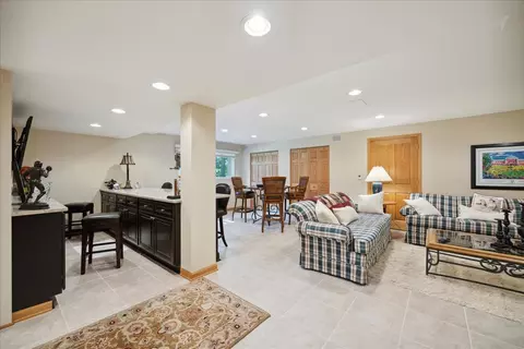 1382 Medinah Dr, Itasca, IL 60143 photo 20