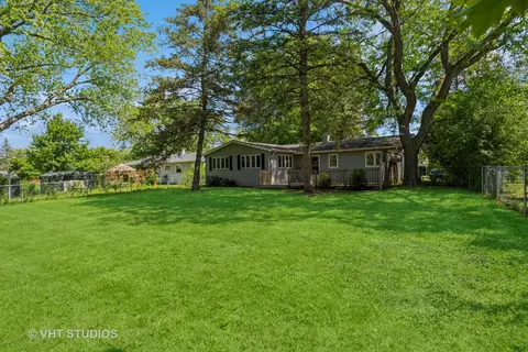 36426 N Traer Ter, Gurnee, IL 60031 photo 3