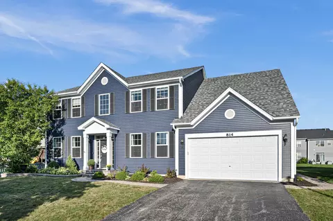 814 Baden Ave, Oswego, IL 60543