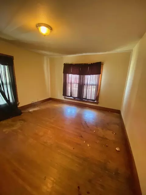 330 W Everett St, Dixon, IL 61021 photo 8