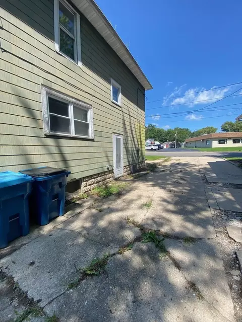 330 W Everett St, Dixon, IL 61021 photo 27