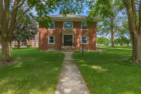 420 E 6th St, Minonk, IL 61760