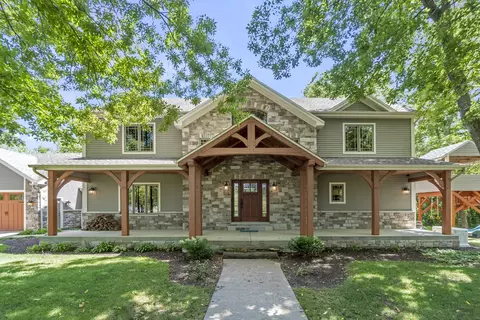 214 Ehrenwald Dr, Millington, IL 60537