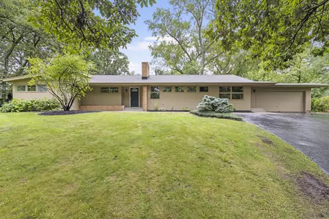 1903 Boscobel Ct, Rockford, IL 61107