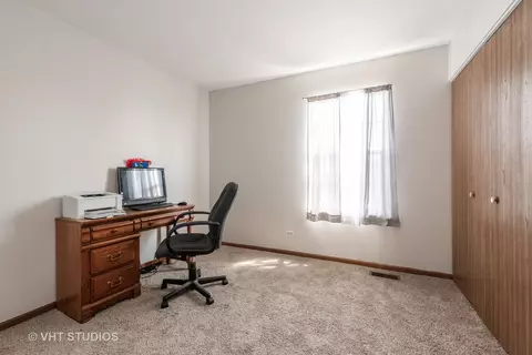 1920 Gleneagle Cir, Elgin, IL 60123 photo 19
