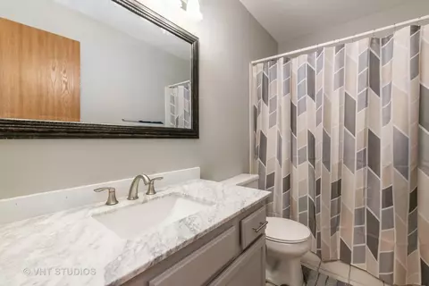1920 Gleneagle Cir, Elgin, IL 60123 photo 20